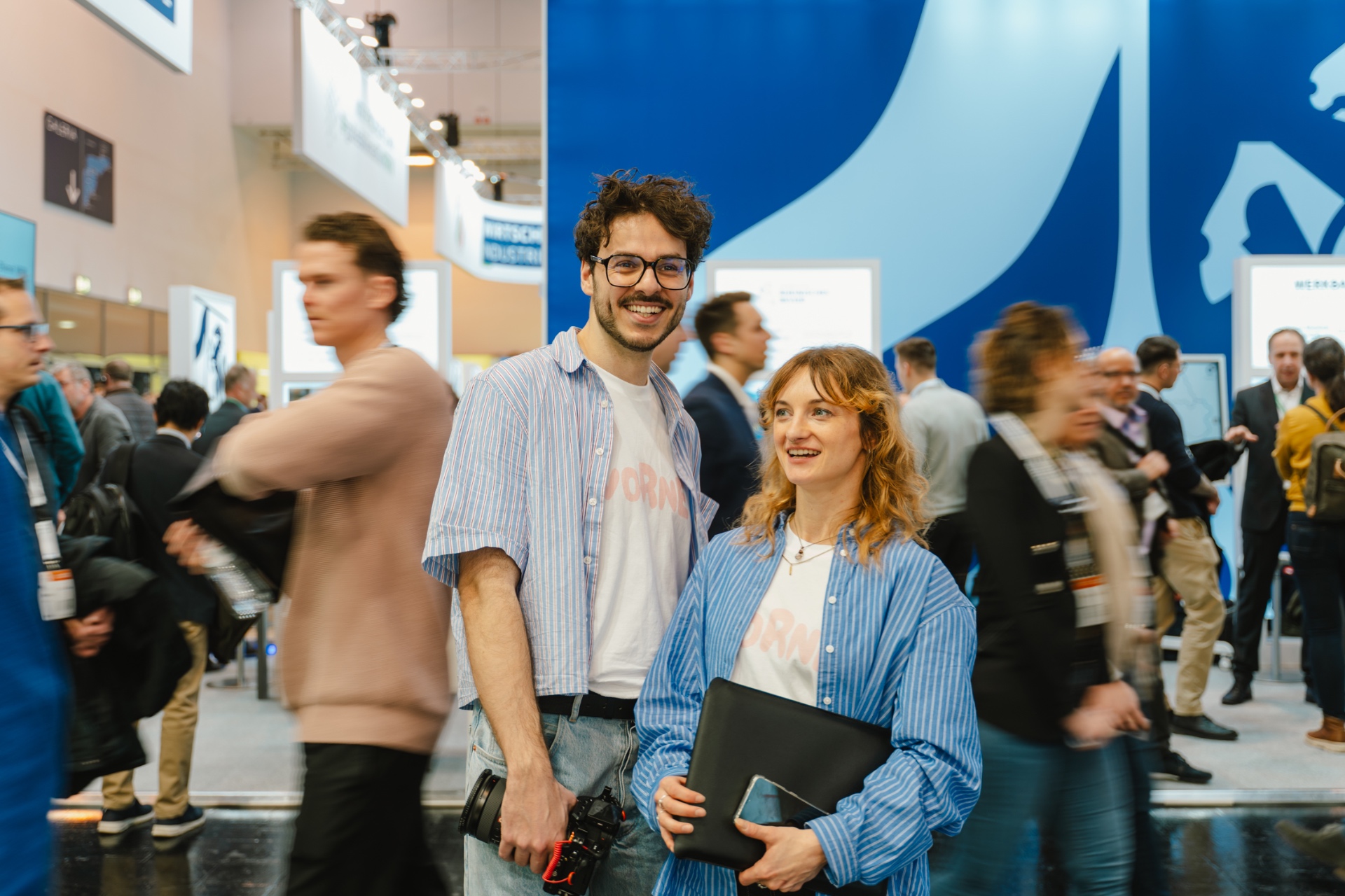 VORNE Media auf der E-world 2026 — das Team im Messetrubel